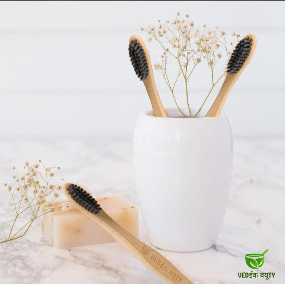Tooth brush